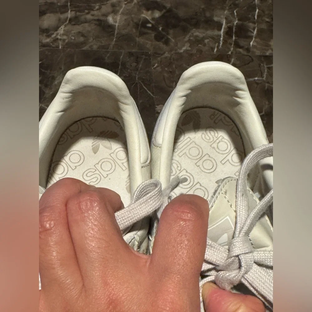 Adidas Samba Sneakers in Light Tan and Beige - Picture 7 of 17